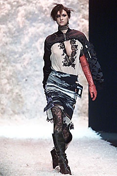 Jean Paul Gaultier F/W 01 Look 28