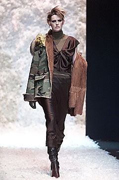 Jean Paul Gaultier F/W 01 Look 61