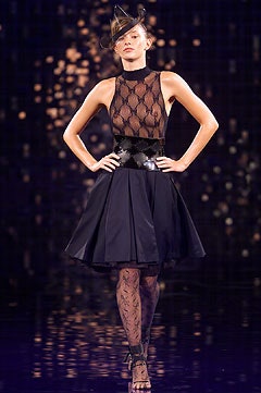 Julien Macdonald S/S 02 Look 9