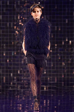 Julien Macdonald S/S 02 Look 10