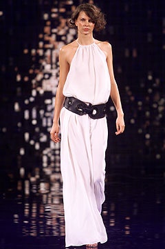 Julien Macdonald S/S 02 Look 22