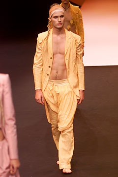 Jean Paul Gaultier S/S 02 Look 82