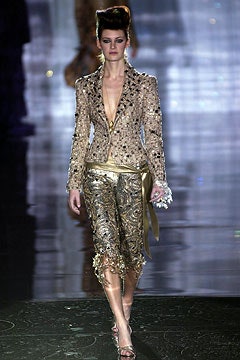 Julien Macdonald F/W 02 Look 3