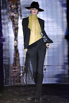 Julien Macdonald F/W 02 Look 13