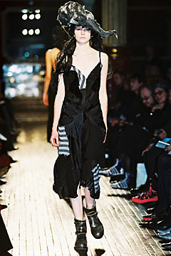 Junya Watanabe F/W 02 Look 41