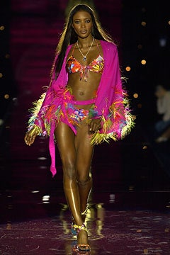 Julien Macdonald S/S 03 Look 15