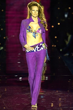 Julien Macdonald S/S 03 Look 18
