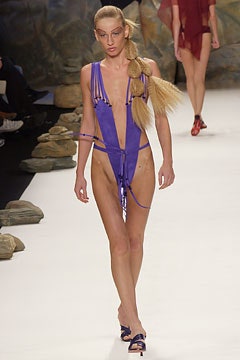 Jeremy Scott S/S 03 Look 32