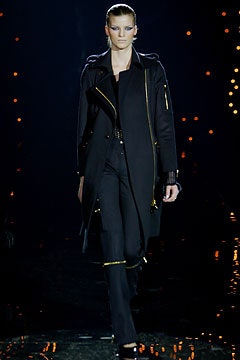Julien Macdonald F/W 03 Look 2