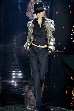 Julien Macdonald F/W 03 Look 11