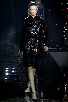 Julien Macdonald F/W 03 Look 19