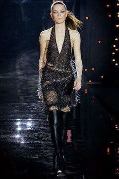 Julien Macdonald F/W 03 Look 28