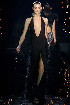 Julien Macdonald F/W 03 Look 45