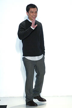 Jeffrey Chow F/W 04 Look 32