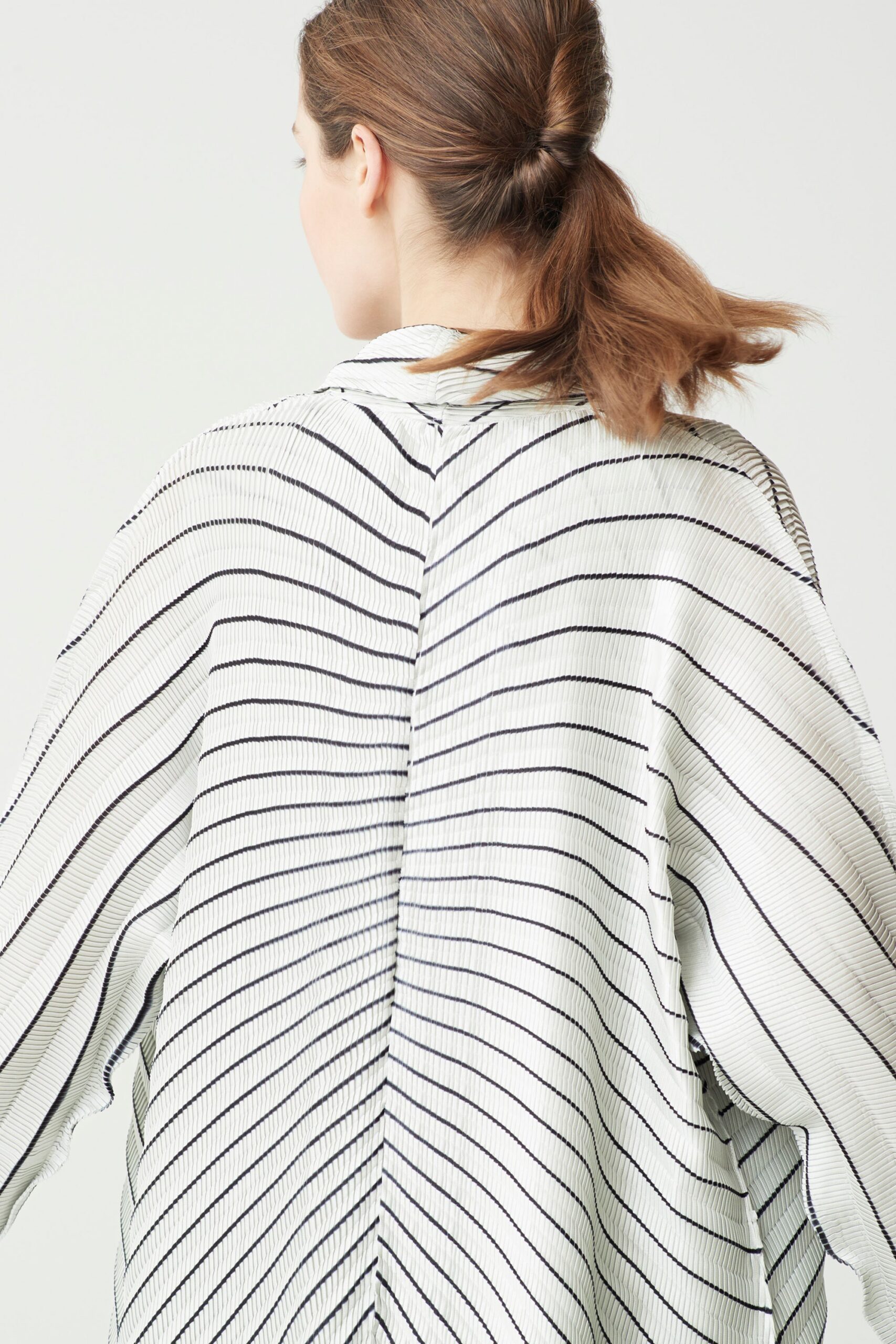 Issey Miyake Resort 18 Look 17