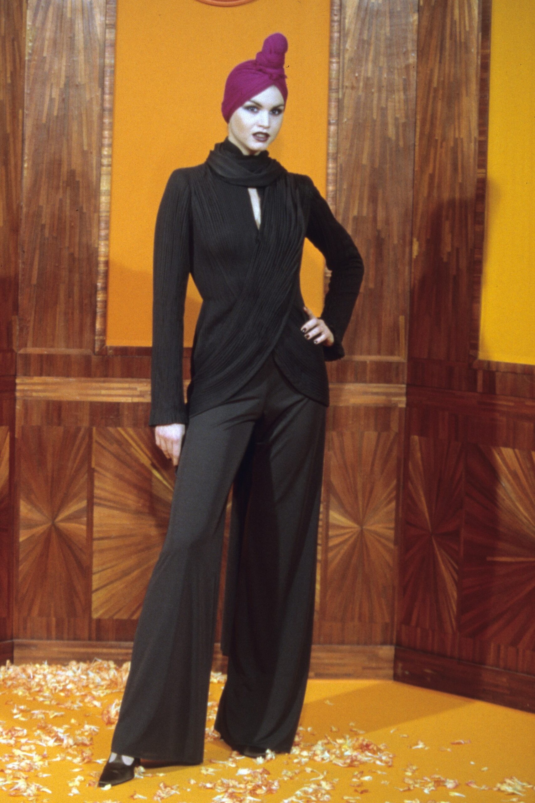 Jean Paul Gaultier S/S 00 Couture Look 51
