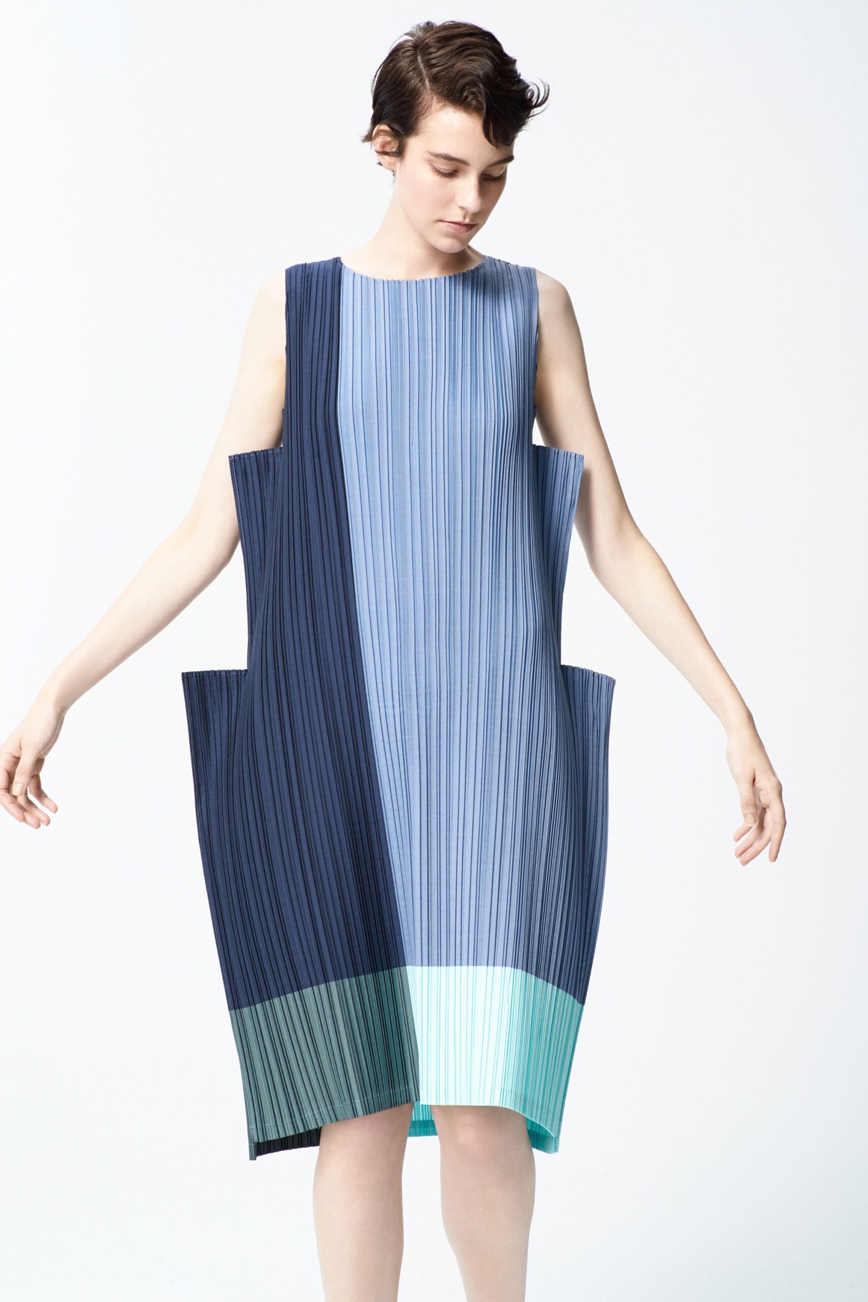Issey Miyake F/W 18 Look 21