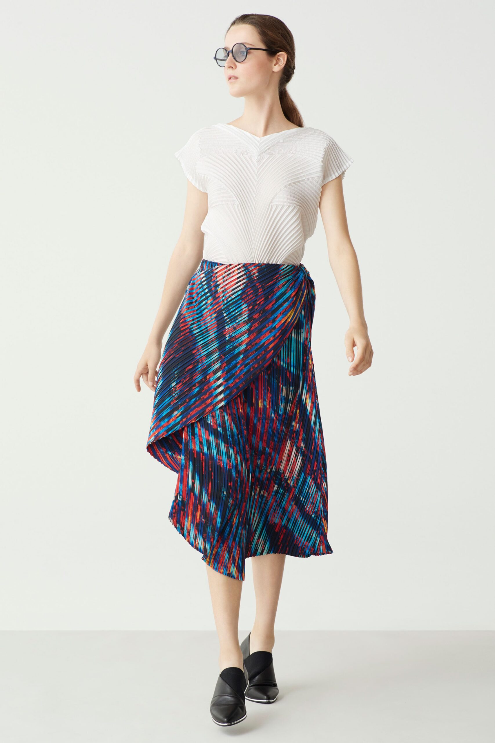 Issey Miyake Resort 18 Look 22