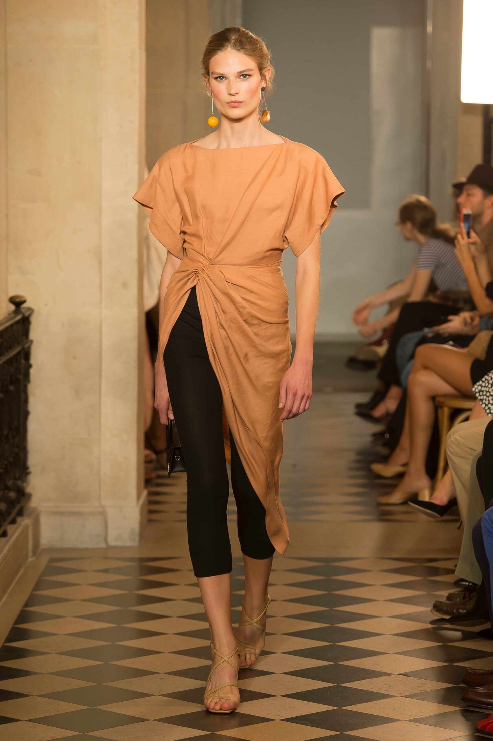 Jacquemus S/S 18 Look 23