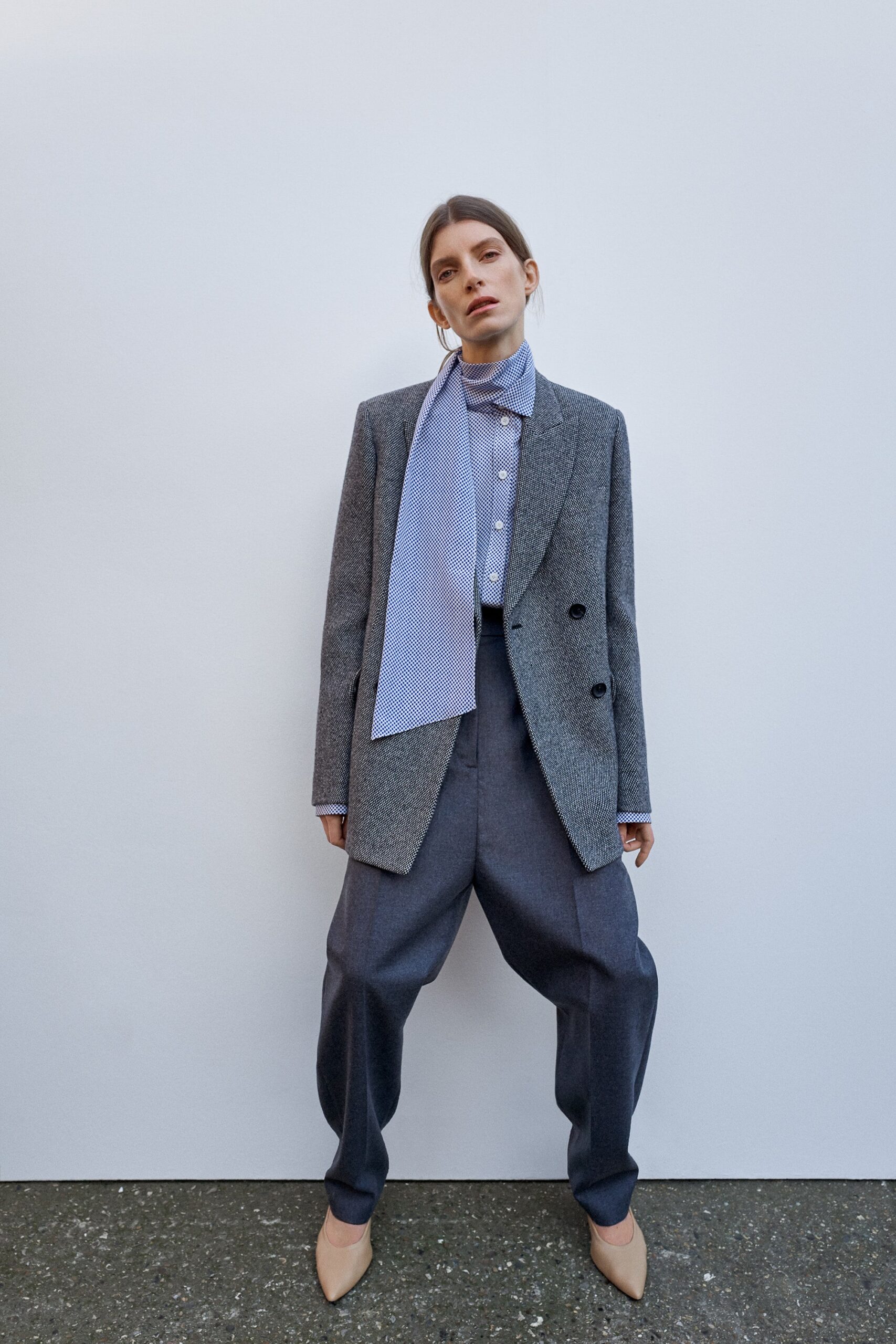 Joseph F/W 18 Look 25