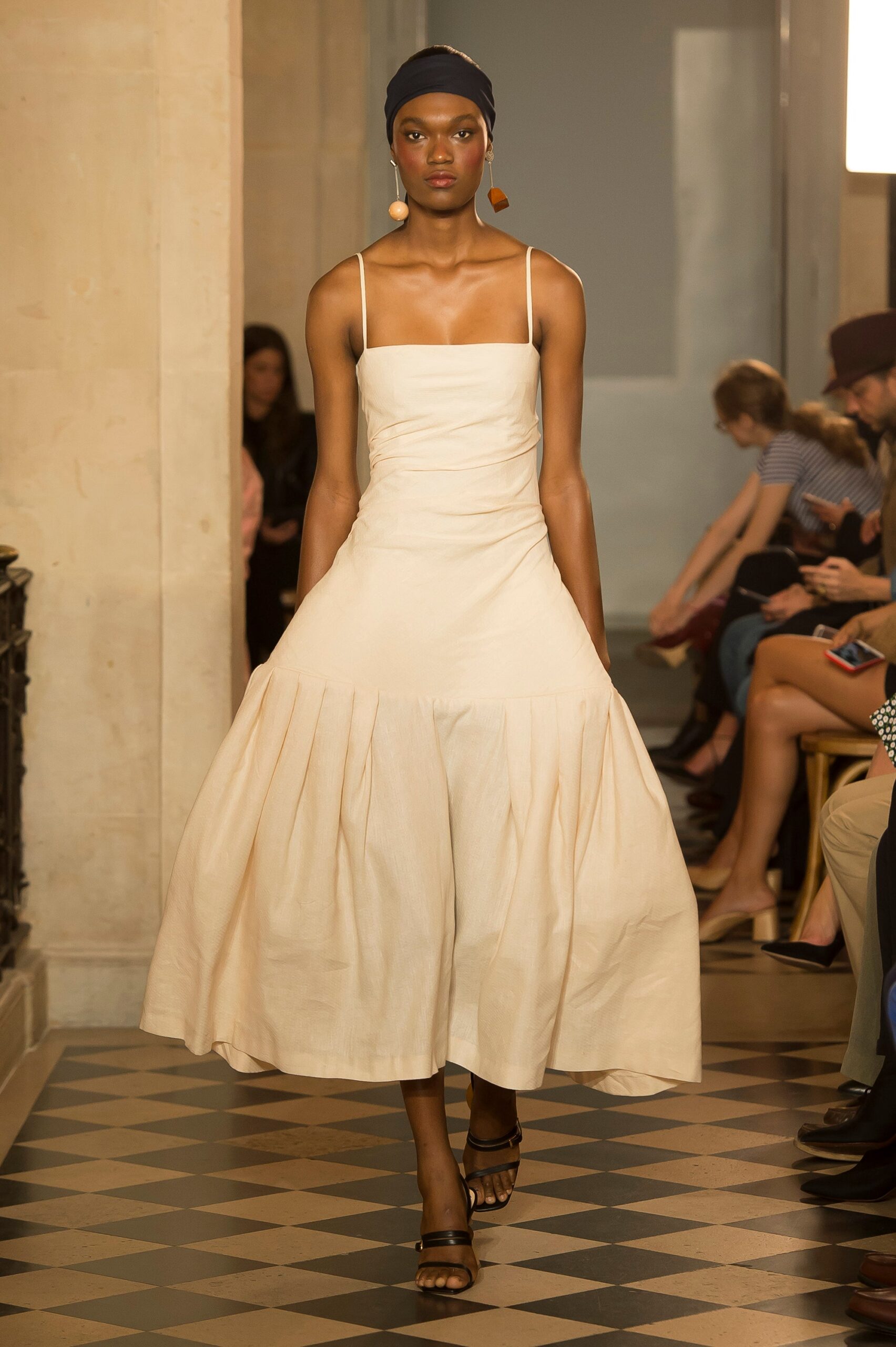 Jacquemus S/S 18 Look 48