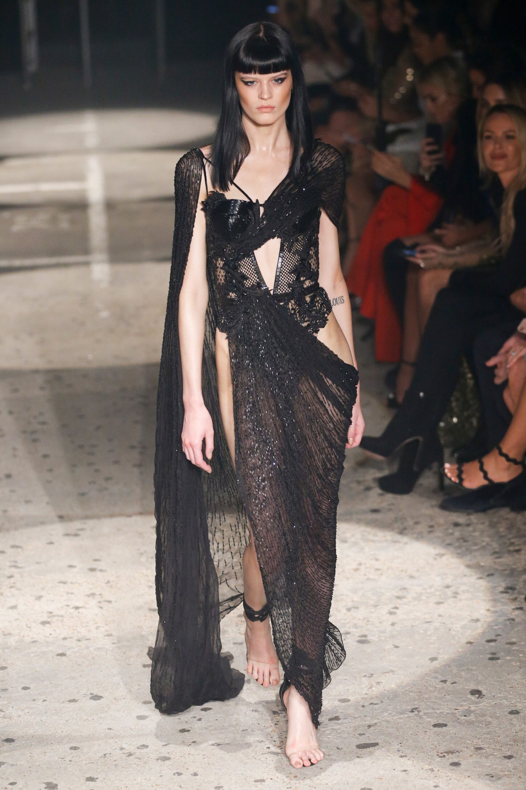 Julien Macdonald S/S 18 Look 4