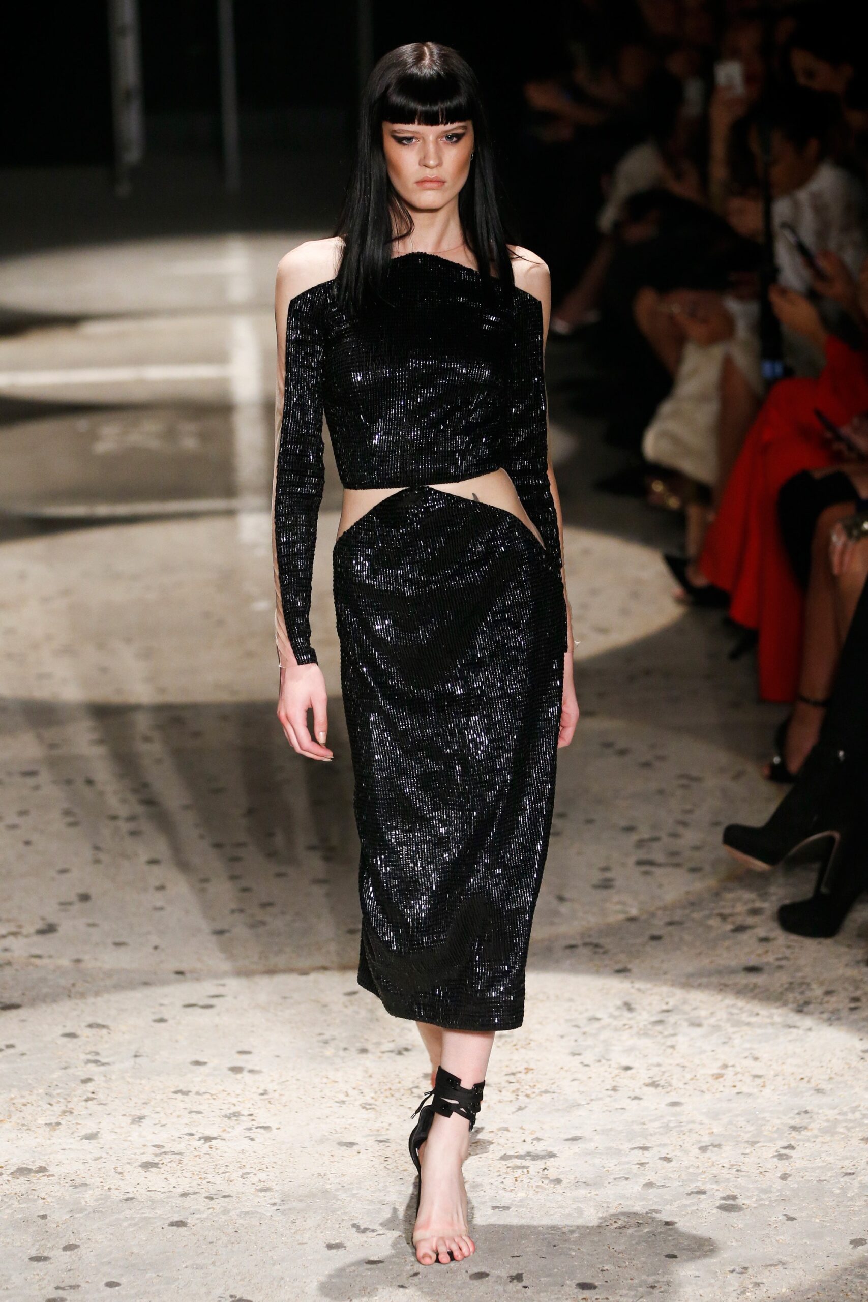 Julien Macdonald S/S 18 Look 29