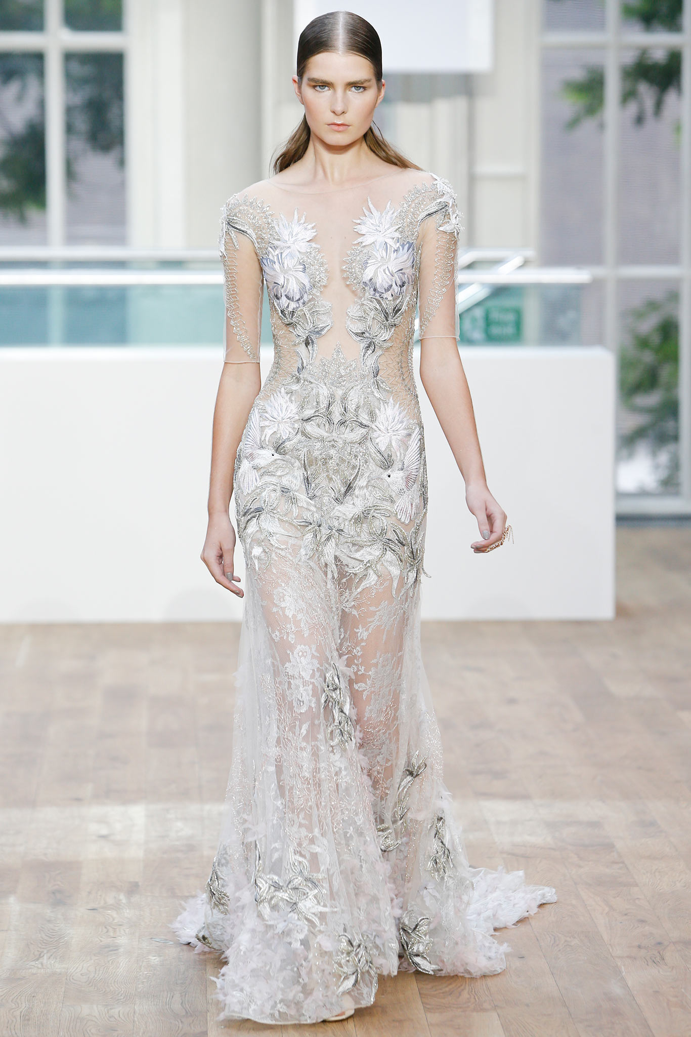 Julien Macdonald S/S 15 Look 29