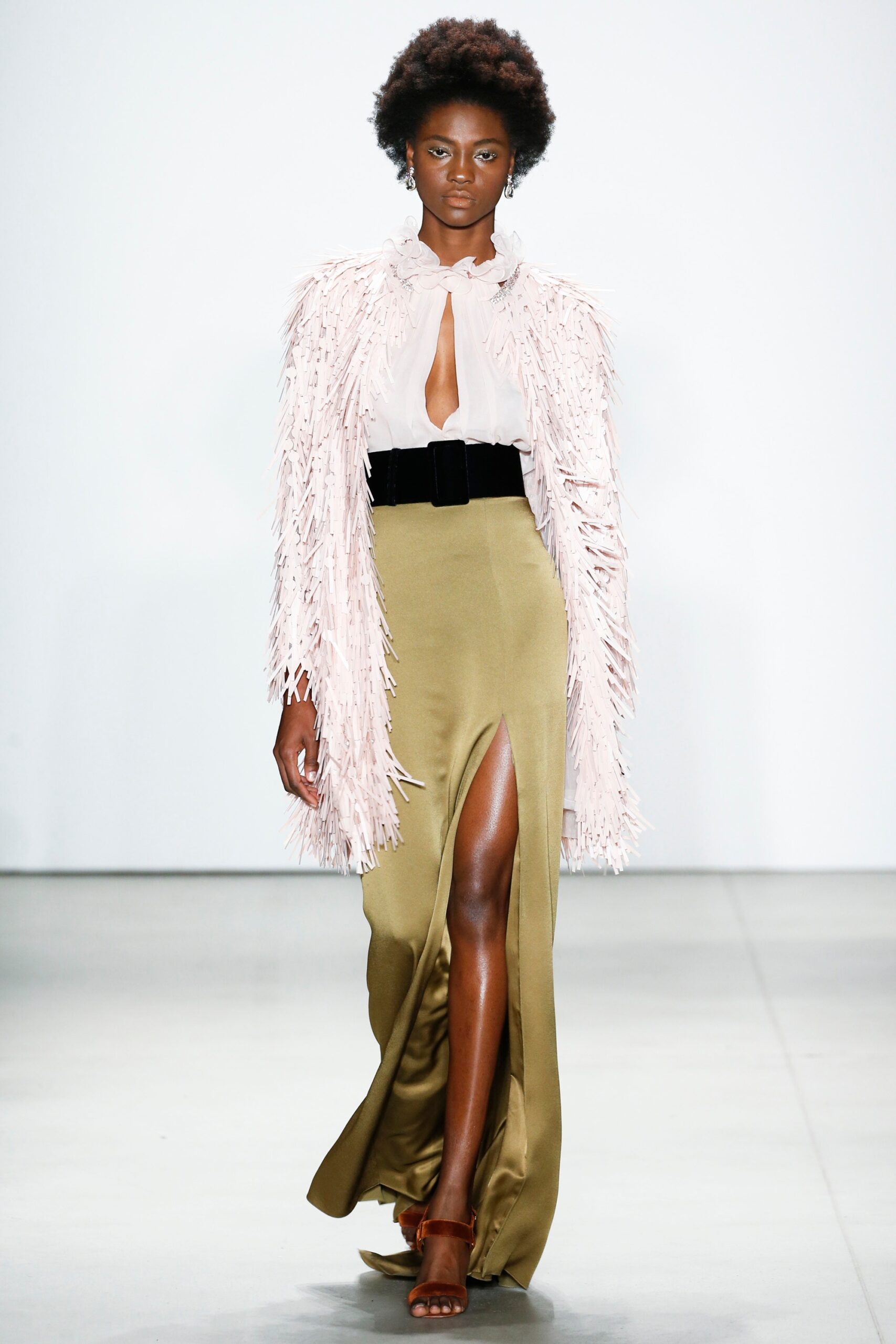 Jenny Packham F/W 16 Look 2