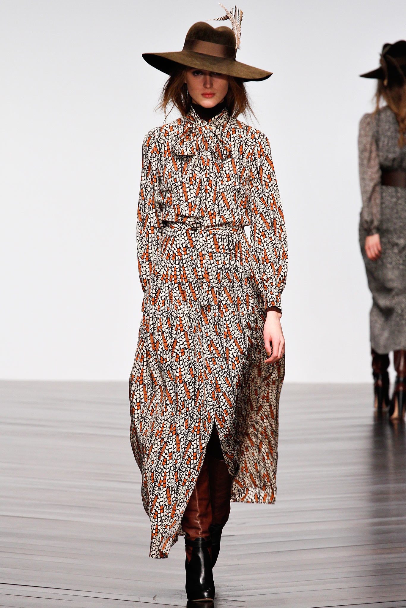 Issa F/W 13 Look 4