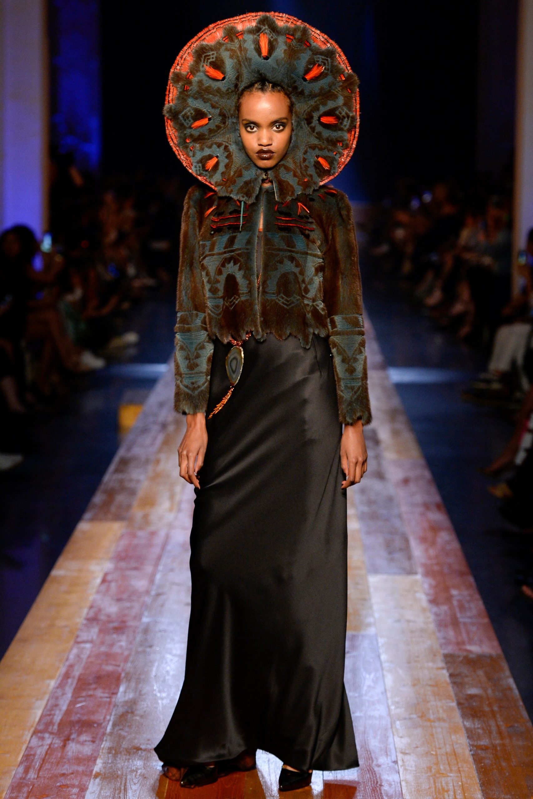 Jean Paul Gaultier F/W 16 Couture Look 17