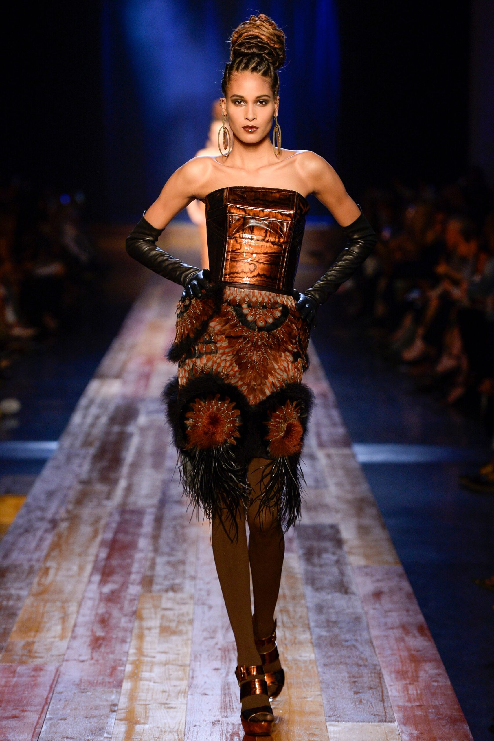 Jean Paul Gaultier F/W 16 Couture Look 24