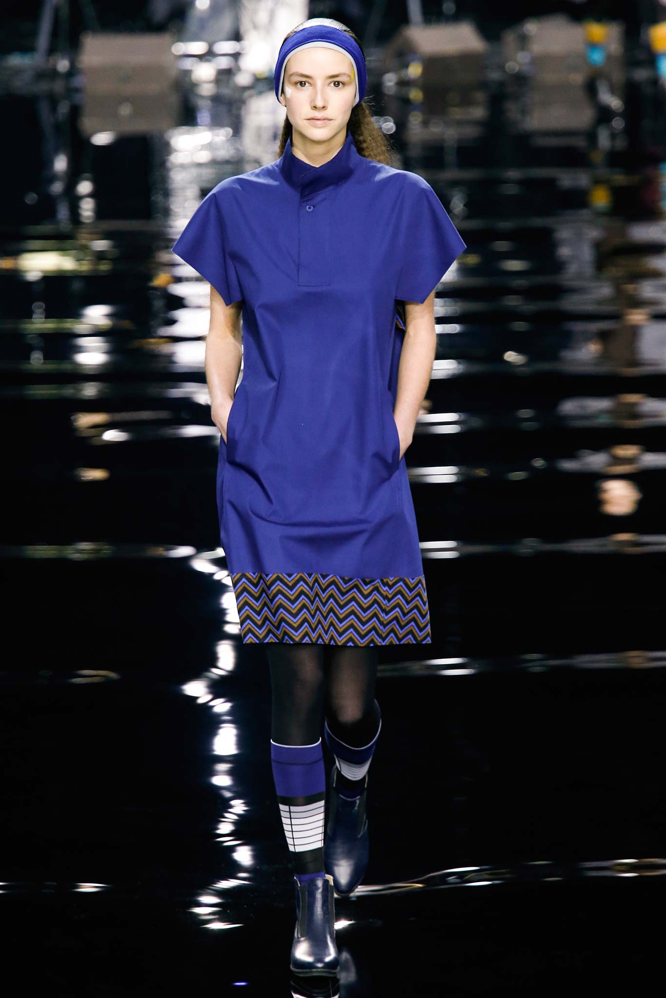 Issey Miyake F/W 15 Look 15