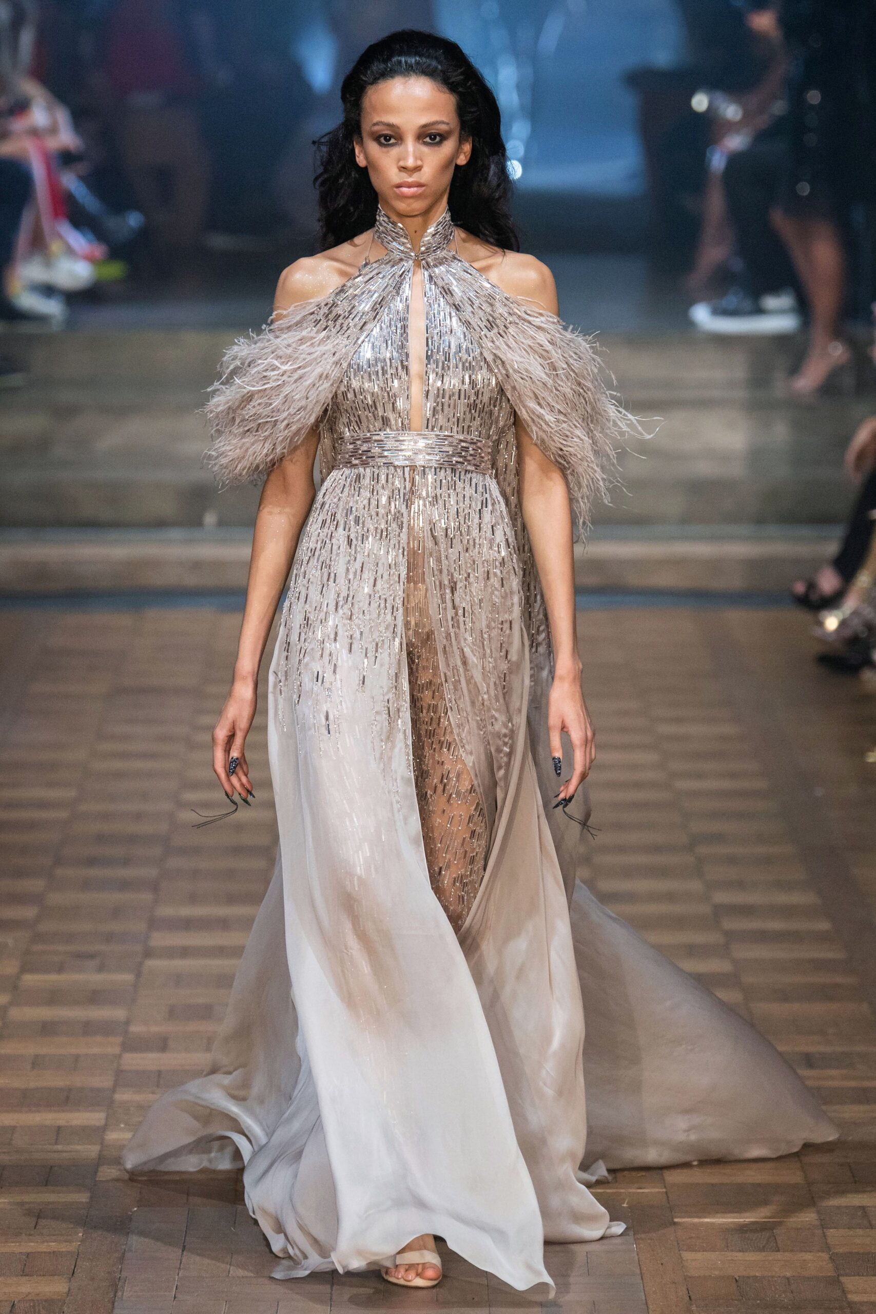 Julien Macdonald S/S 20 Look 7