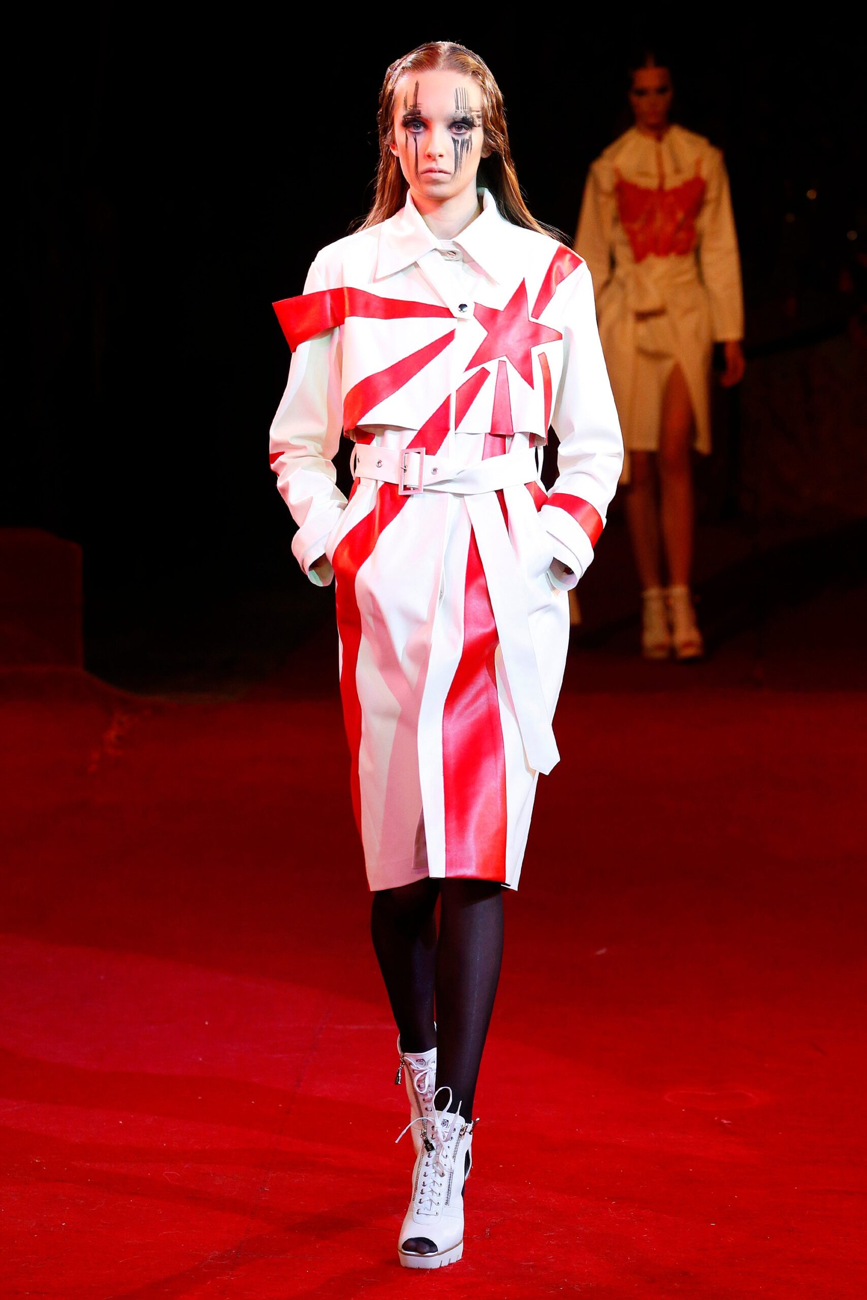 Jean Gritsfeldt Ukraine F/W 16 Look 20
