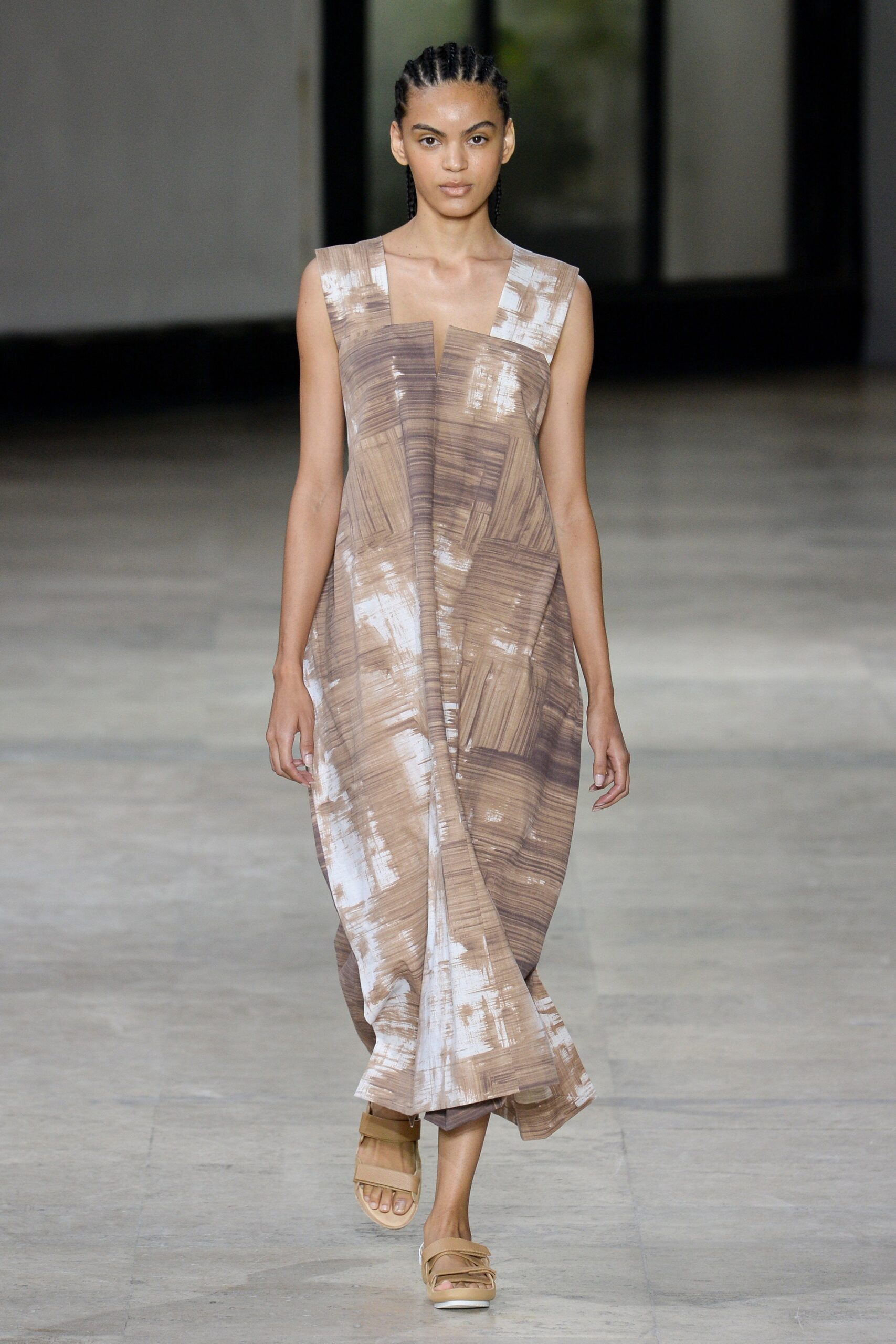 Issey Miyake S/S 19 Look 4