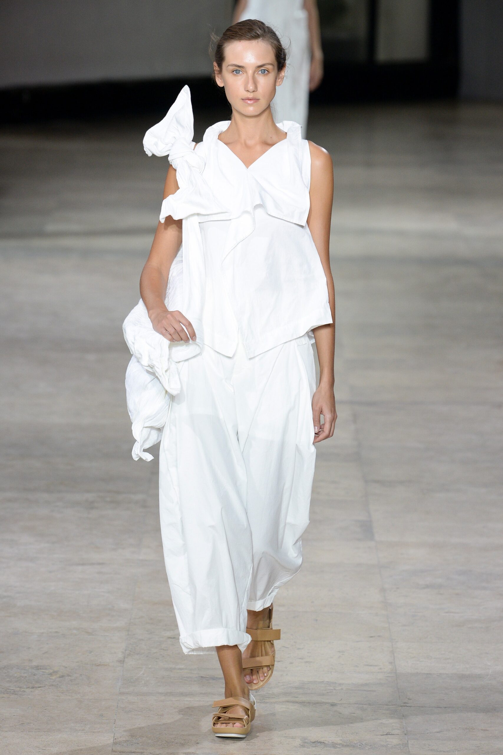 Issey Miyake S/S 19 Look 9