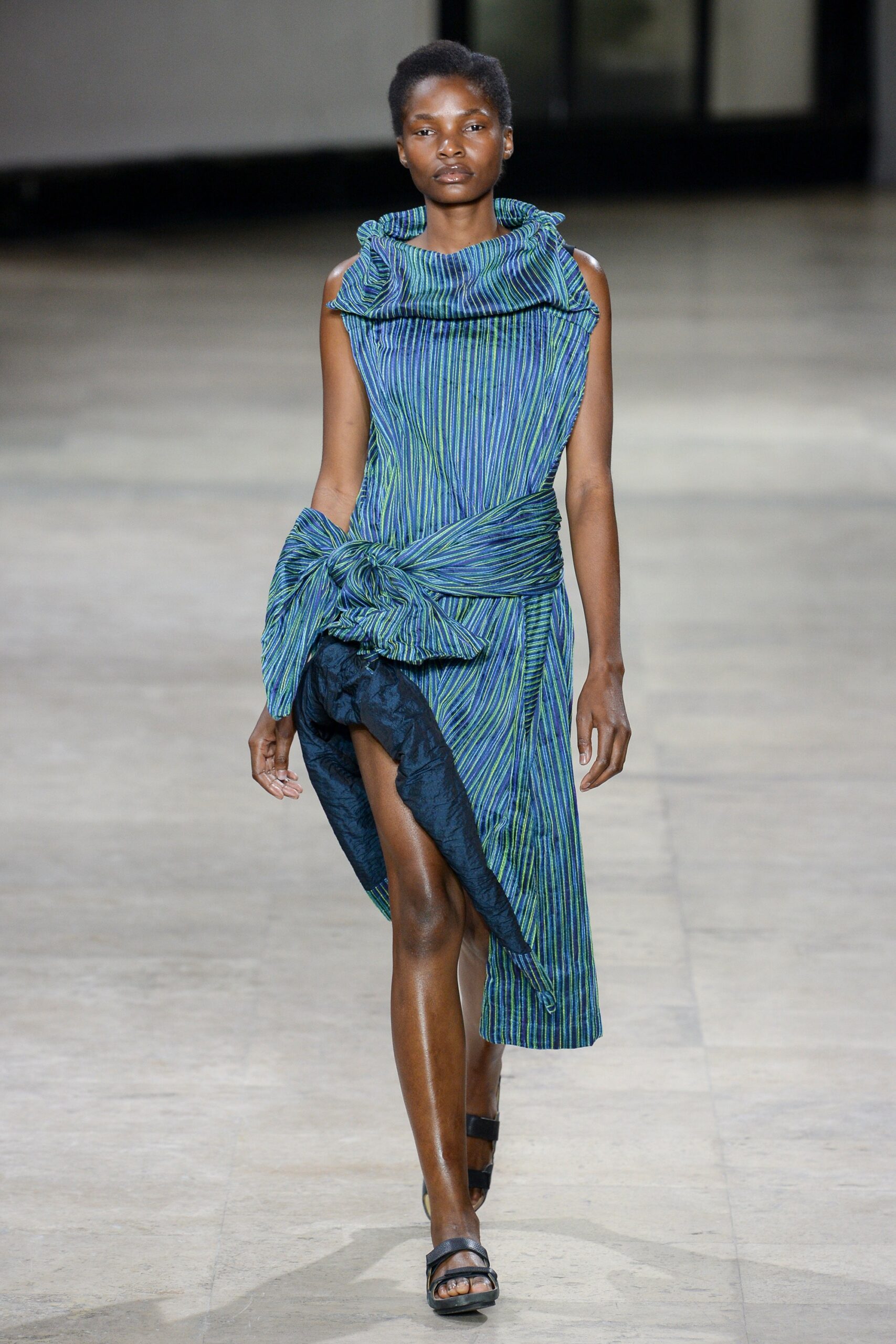 Issey Miyake S/S 19 Look 27