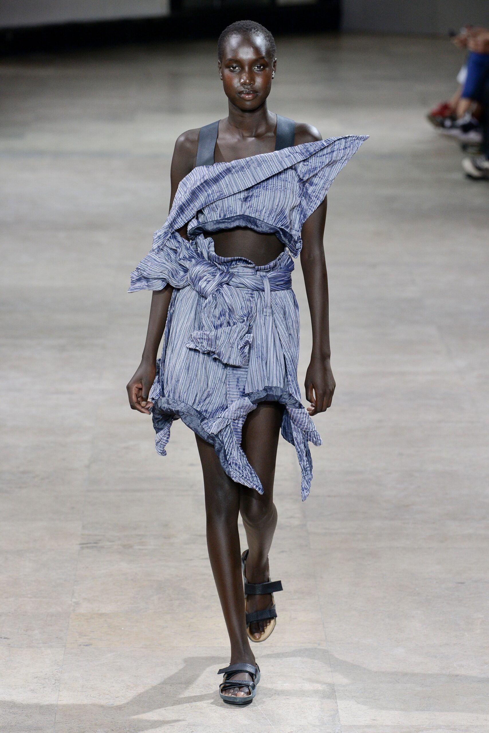 Issey Miyake S/S 19 Look 31