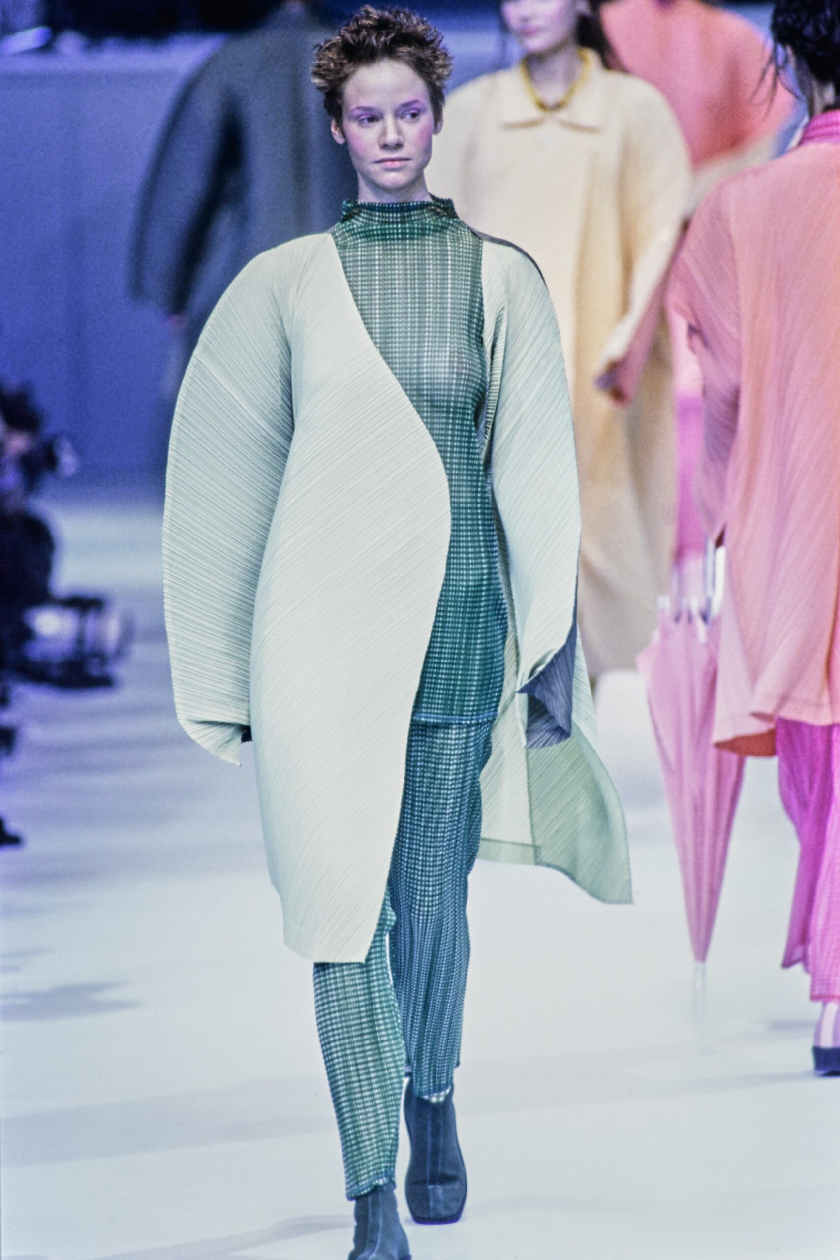 Issey Miyake S/S 95 Look 79