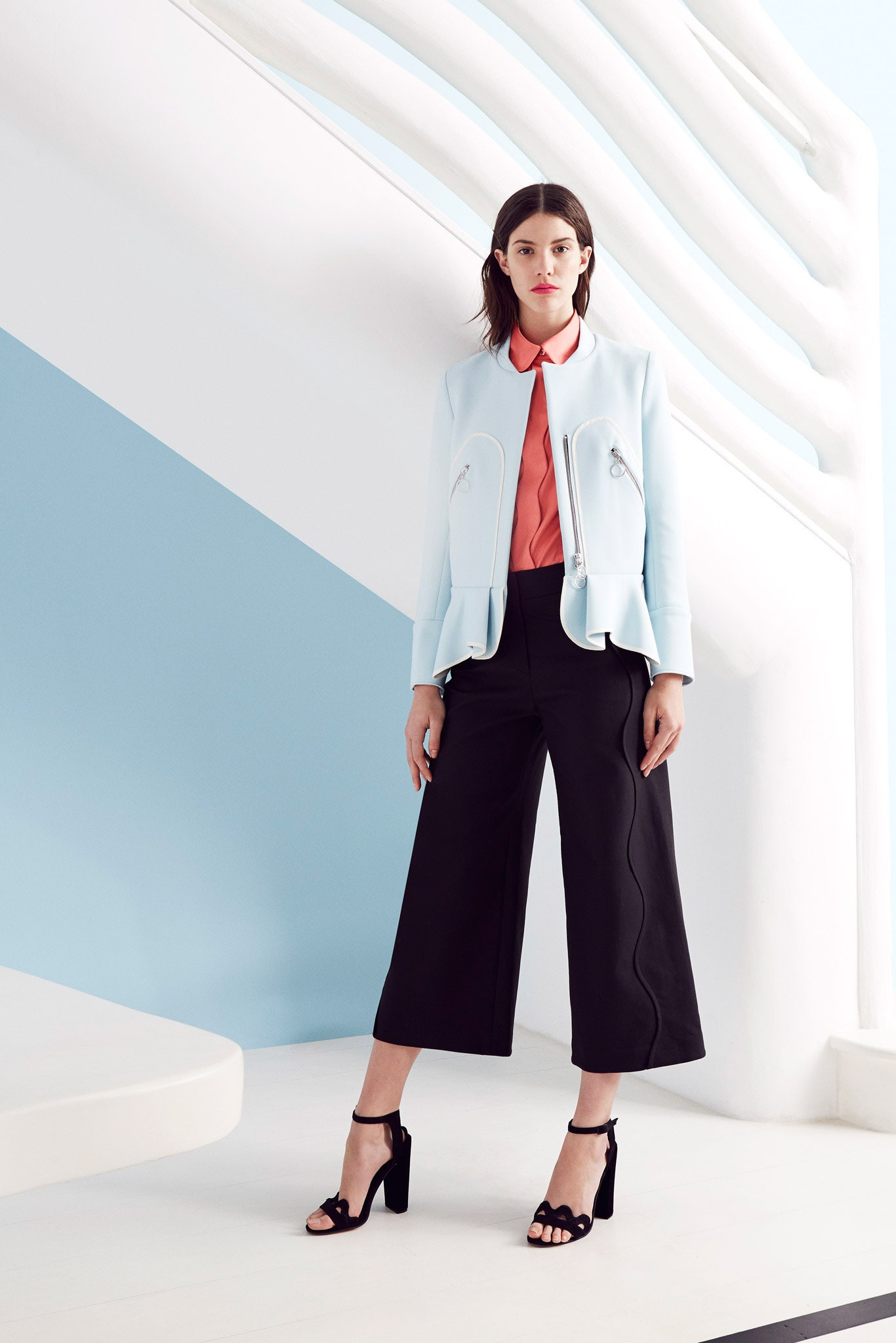 Issa Resort 15 Look 4