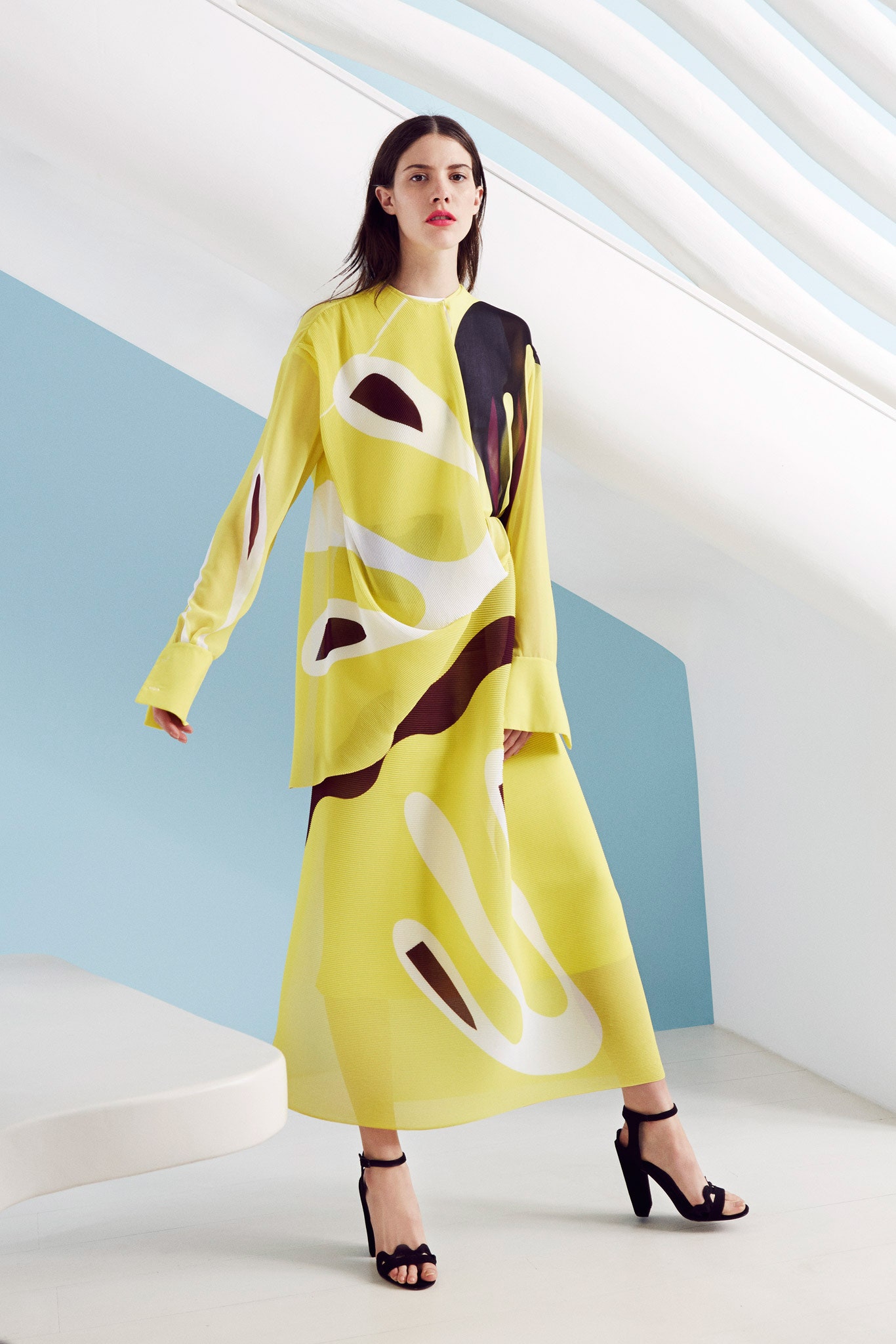 Issa Resort 15 Look 6
