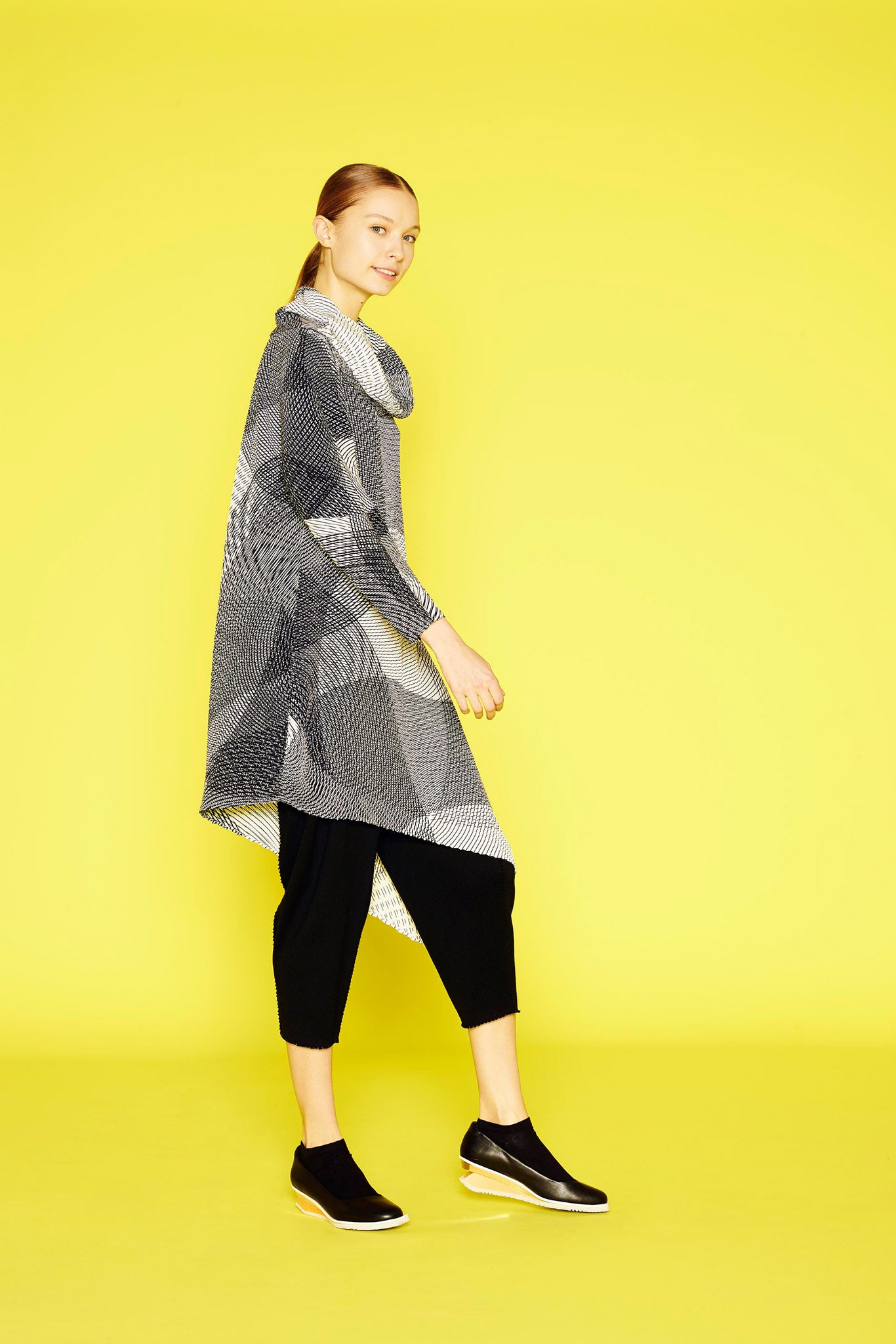 Issey Miyake F/W 14 Look 26