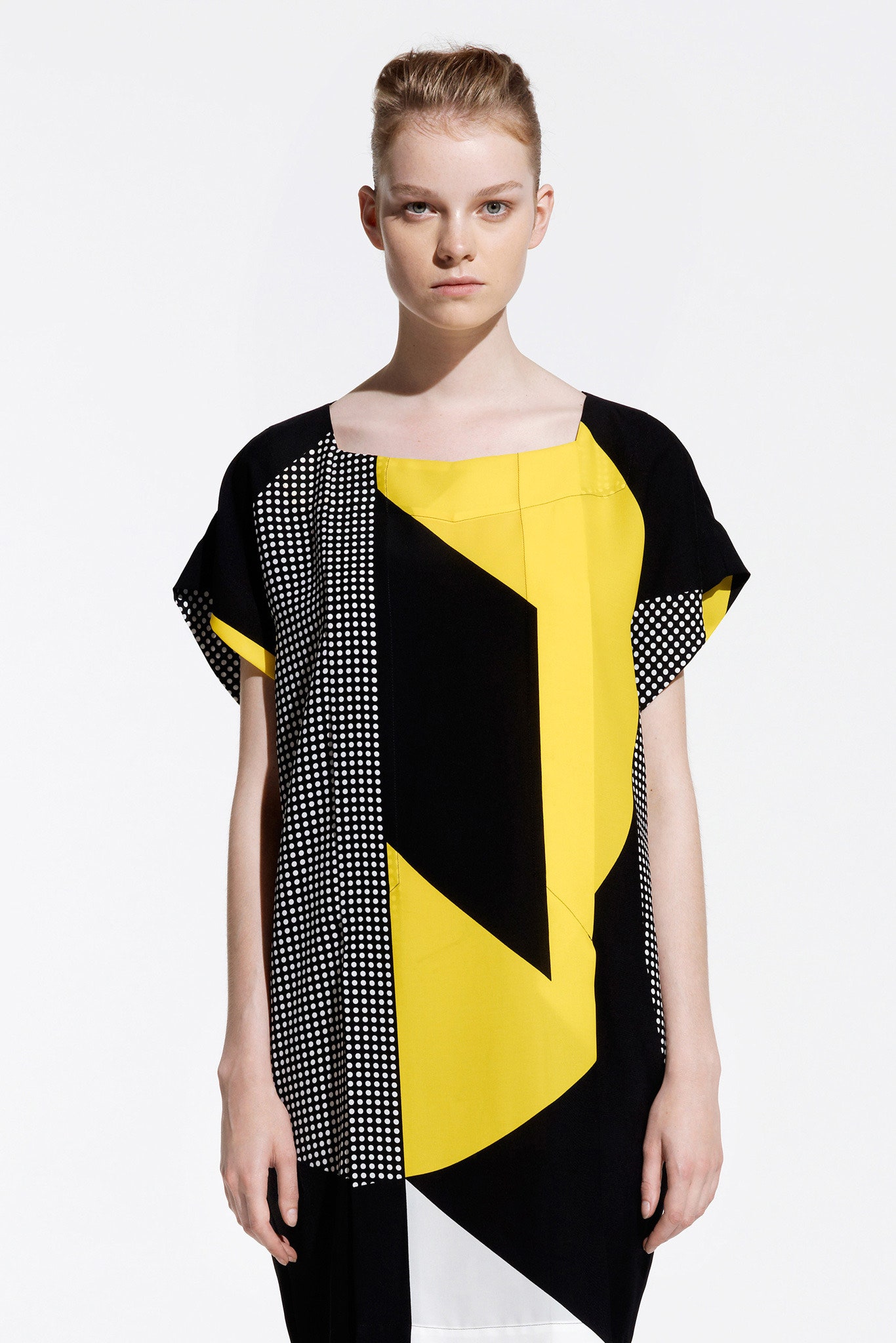 Issey Miyake Resort 14 Look 22
