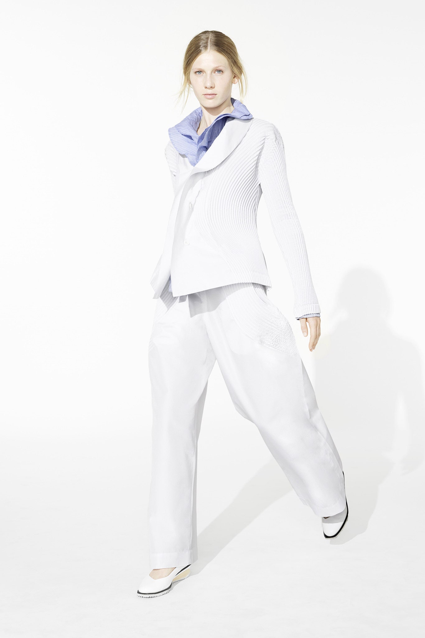 Issey Miyake Resort 15 Look 2