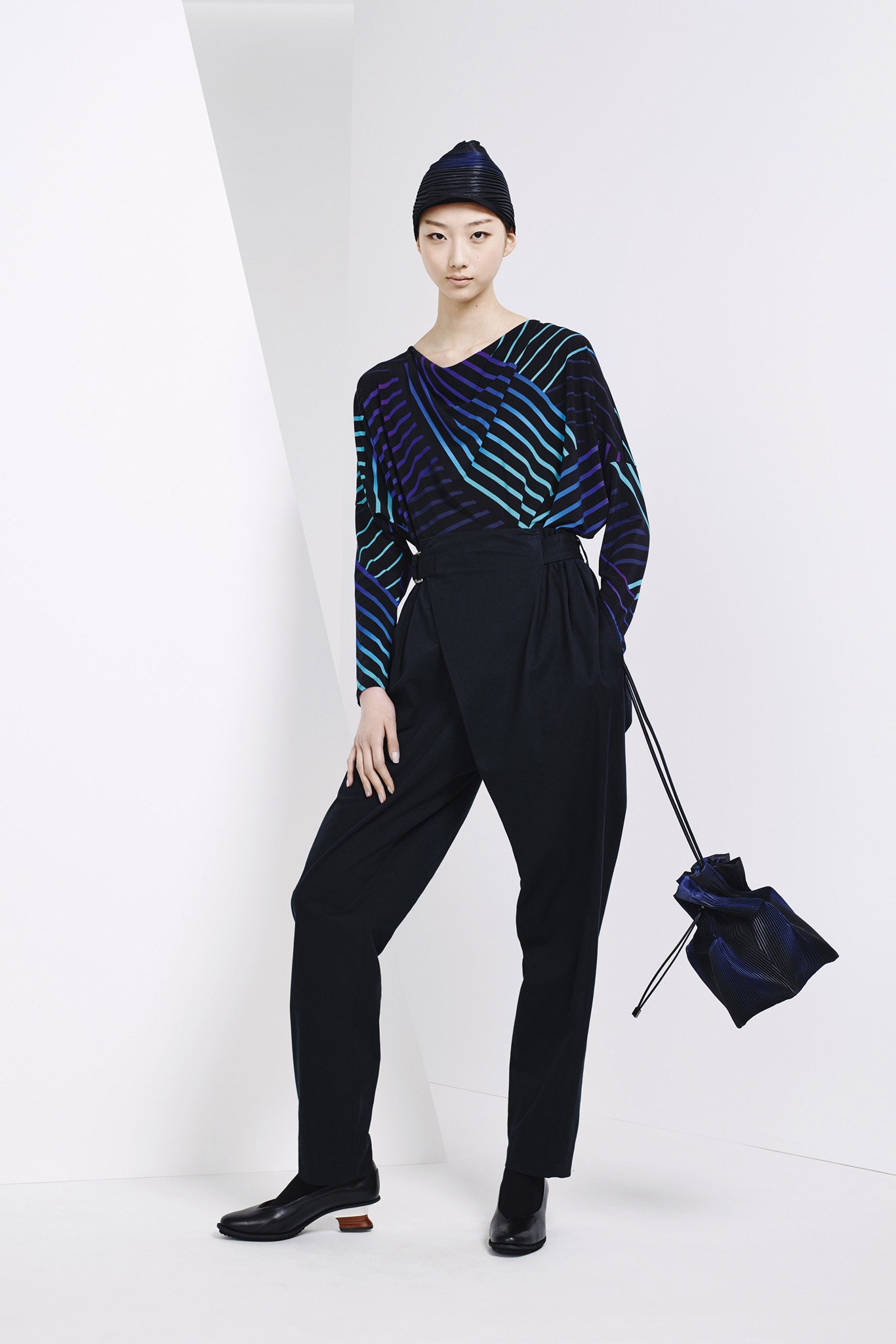 Issey Miyake F/W 15 Look 12