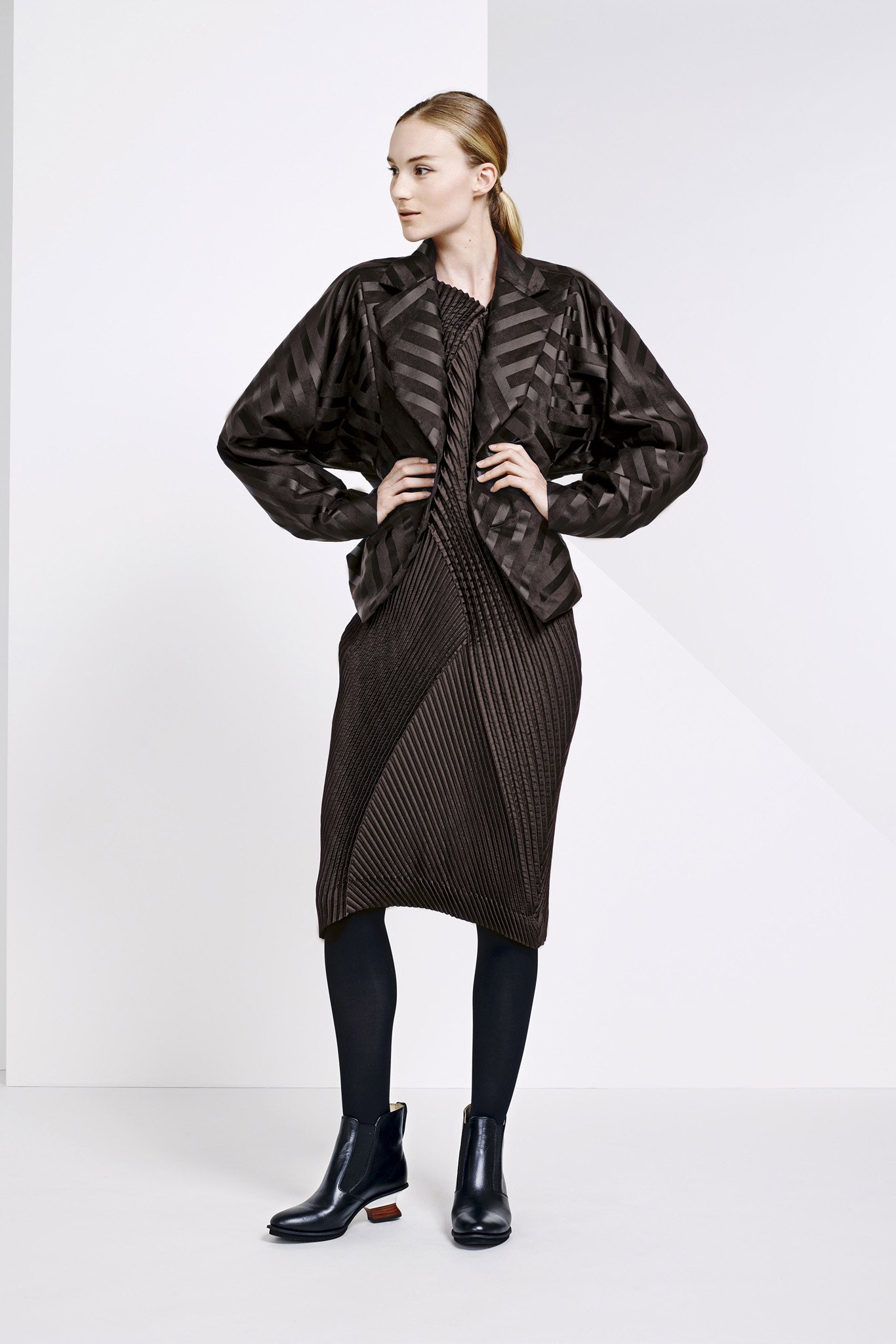 Issey Miyake F/W 15 Look 13
