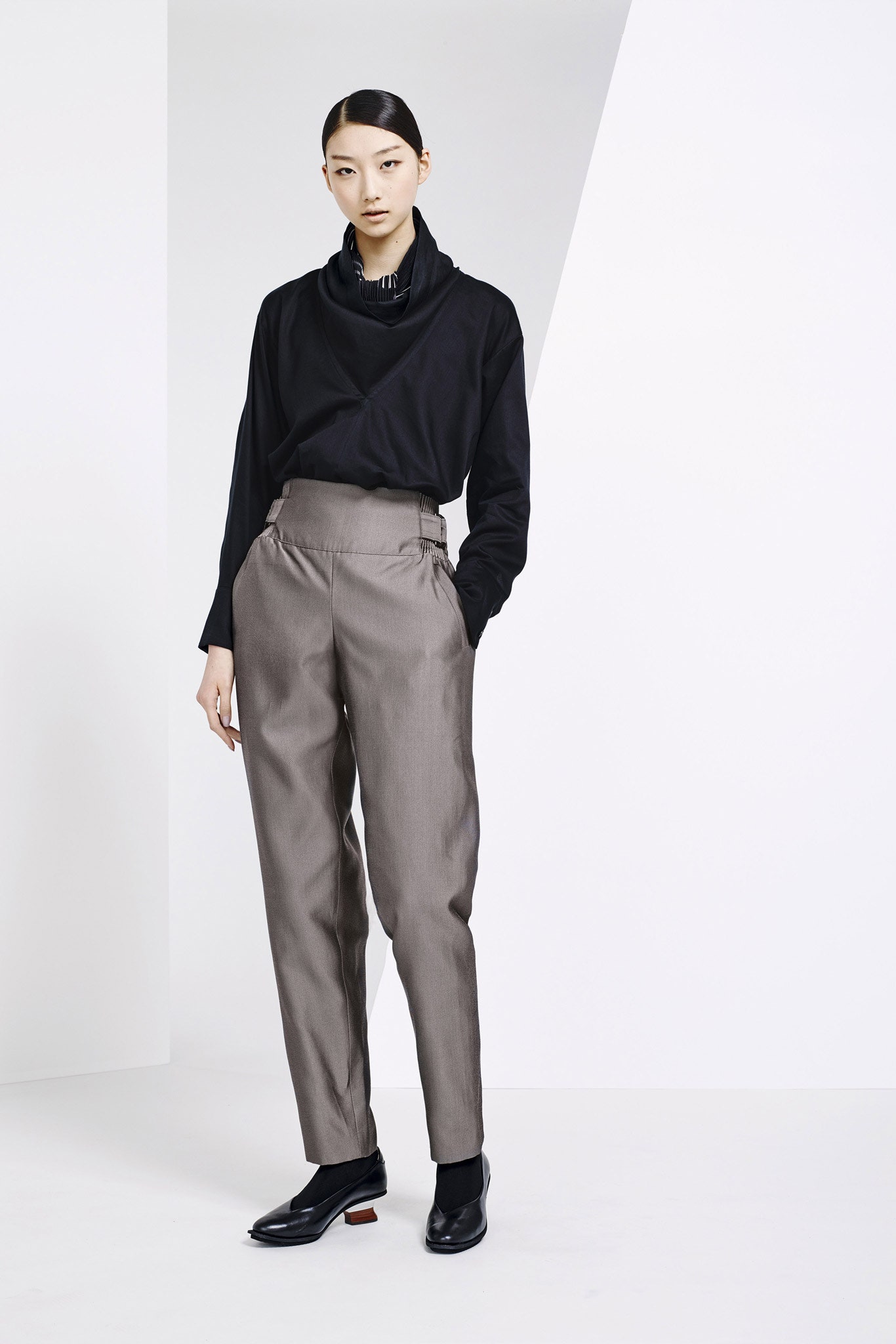 Issey Miyake F/W 15 Look 17