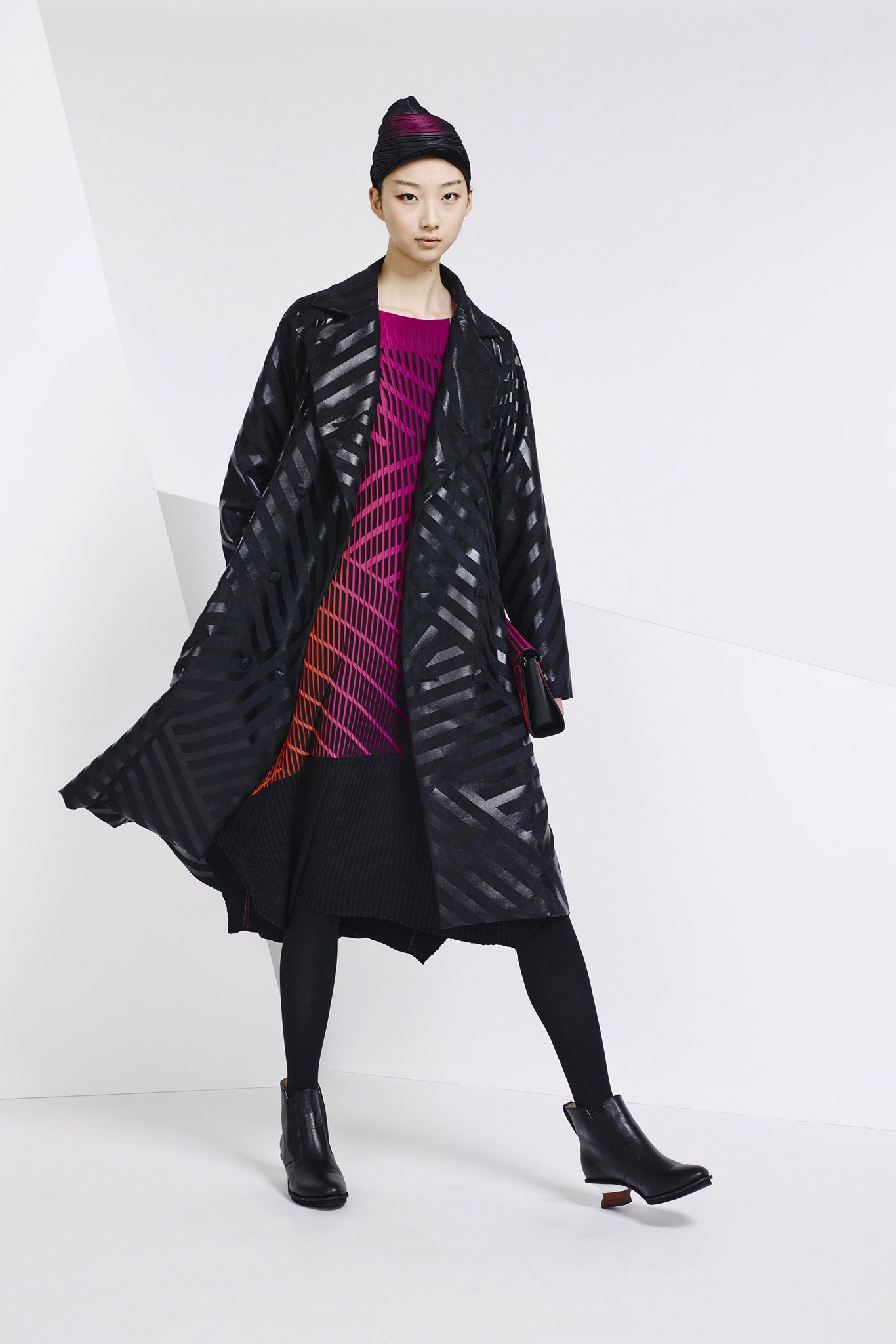 Issey Miyake F/W 15 Look 22