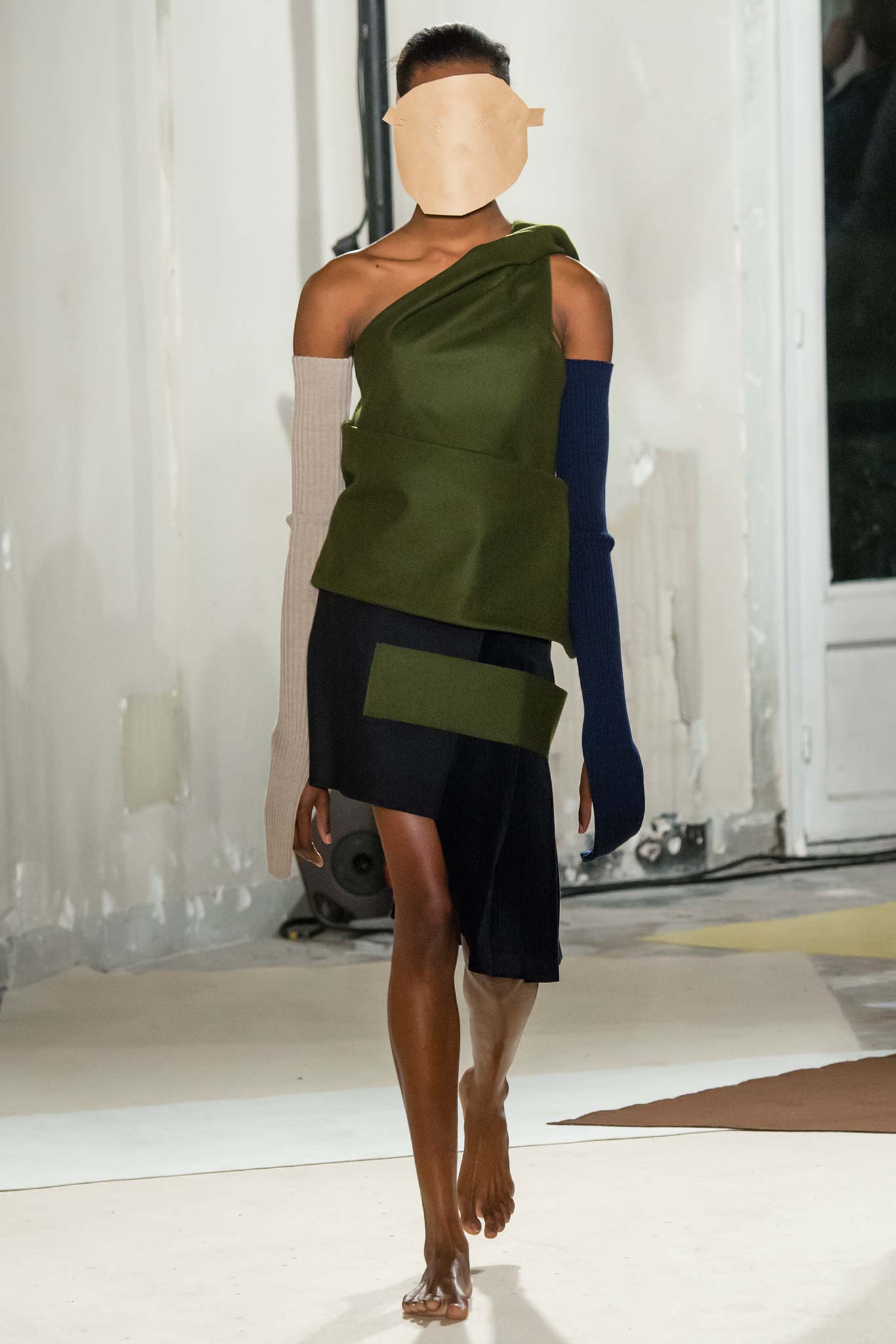 Jacquemus F/W 15 Look 19